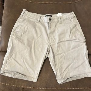 Grey Express 10" shorts size 31